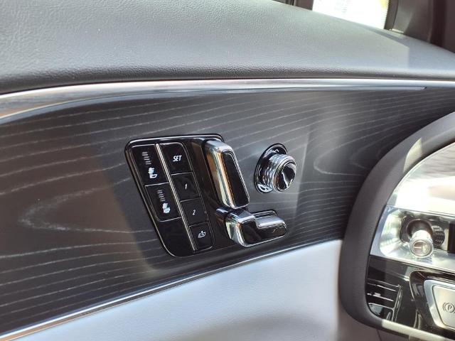 2025 Cadillac LYRIQ Vehicle Photo in TAMPA, FL 33612-3404