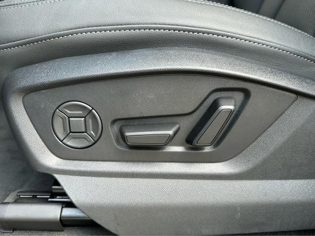 2025 Audi Q7 Vehicle Photo in HOUSTON, TX 77090