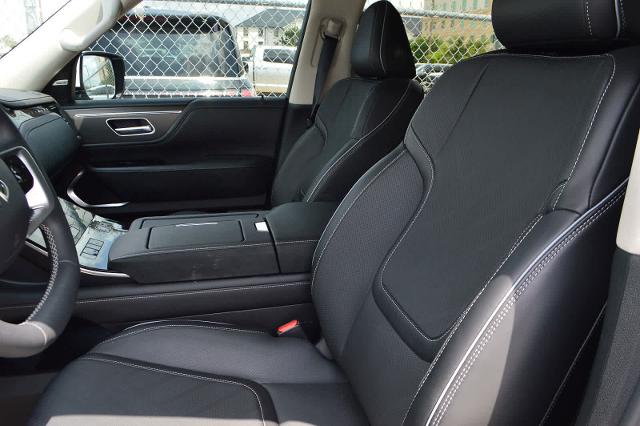 2025 INFINITI QX80 Vehicle Photo in Houston, TX 77090