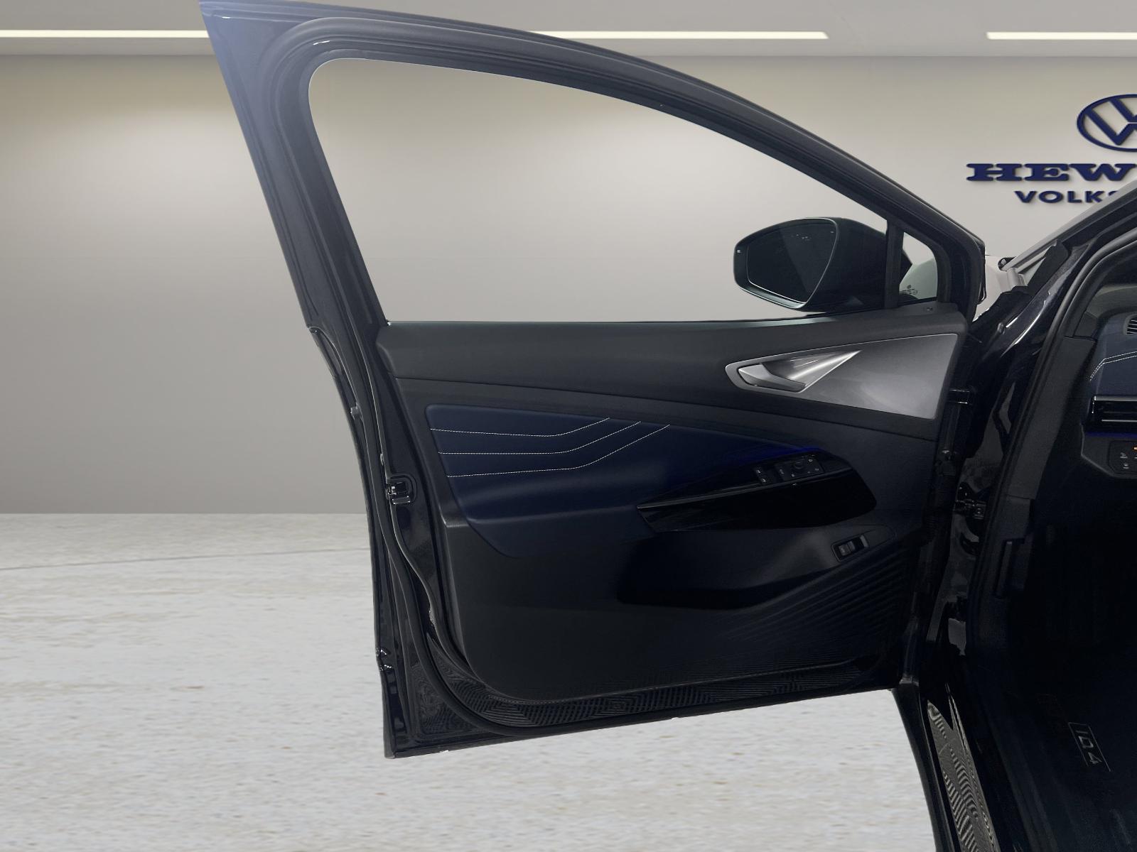 2024 Volkswagen ID.4 Vehicle Photo in Georgetown, TX 78626