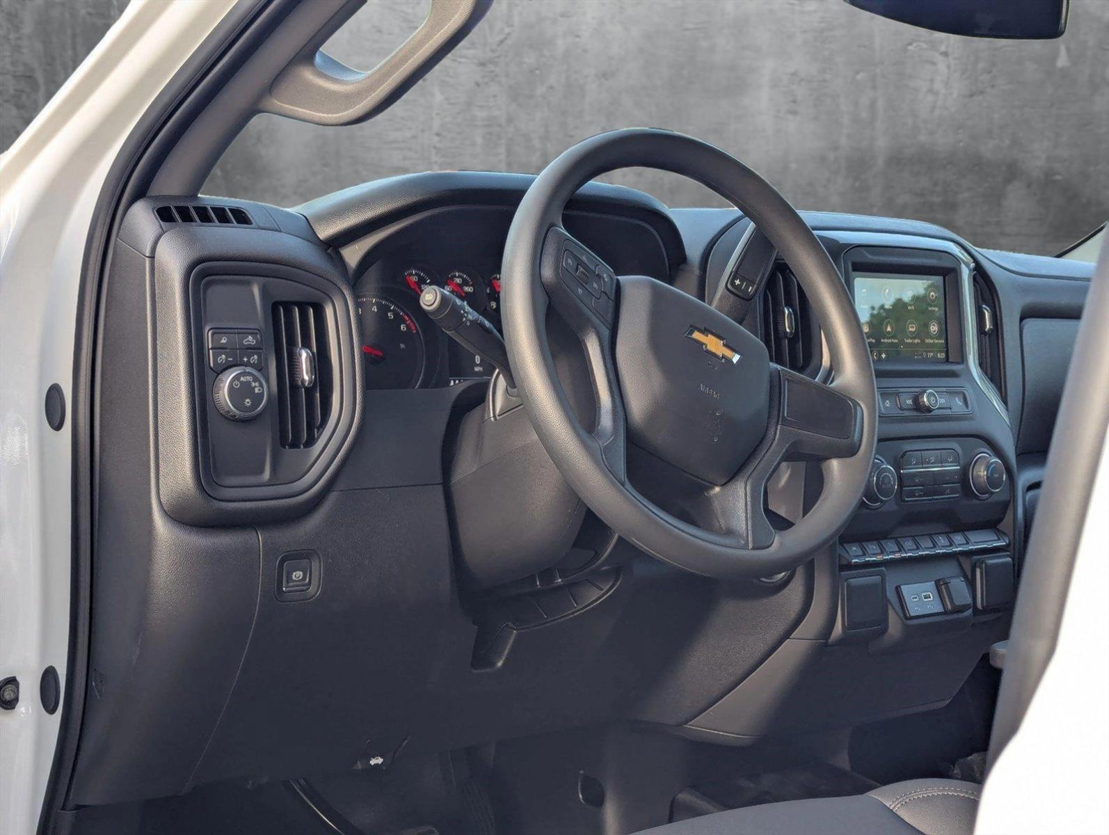 2025 Chevrolet Silverado 1500 Vehicle Photo in GREENACRES, FL 33463-3207