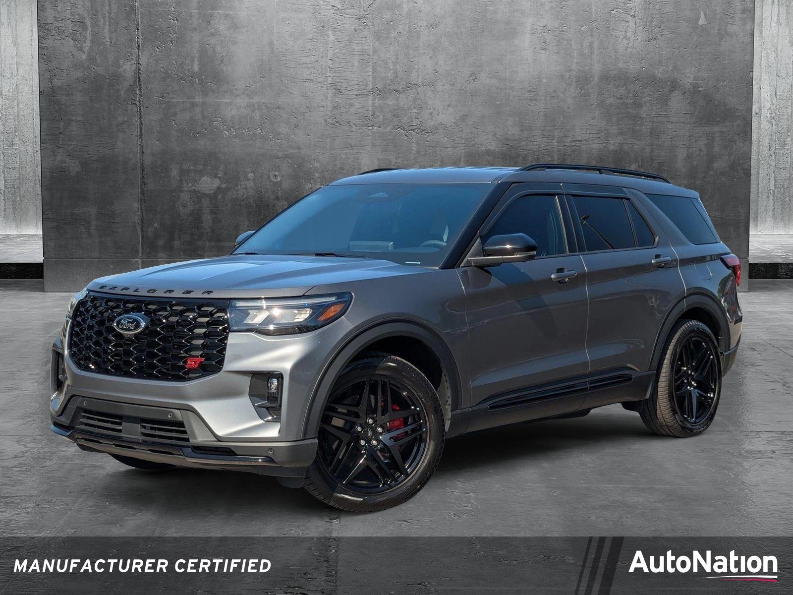 2025 Ford Explorer Vehicle Photo in St. Petersburg, FL 33713