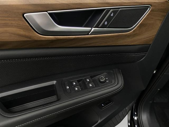 2025 Volkswagen Atlas Vehicle Photo in Appleton, WI 54913