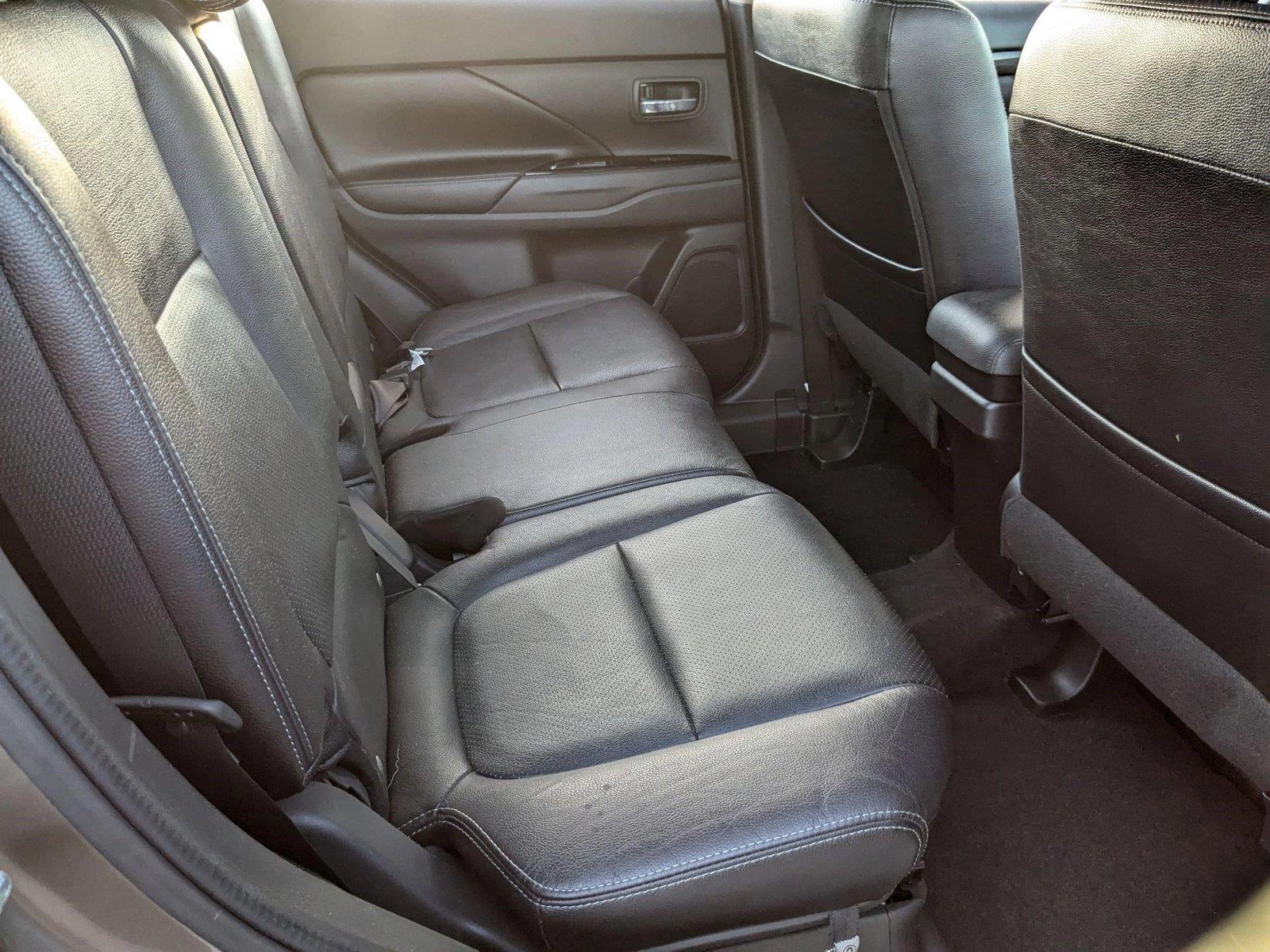 2017 Mitsubishi Outlander Vehicle Photo in MIAMI, FL 33134-2699