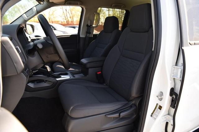 2025 Nissan Frontier Vehicle Photo in Ballwin, MO 63011
