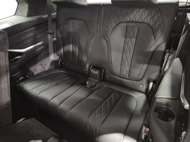 2025 BMW X7 xDrive40i Vehicle Photo in GRAPEVINE, TX 76051