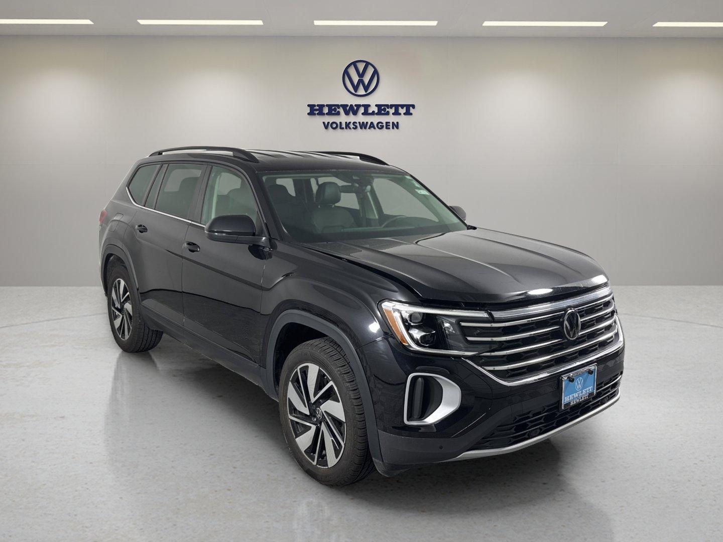 2024 Volkswagen Atlas Vehicle Photo in Georgetown, TX 78626