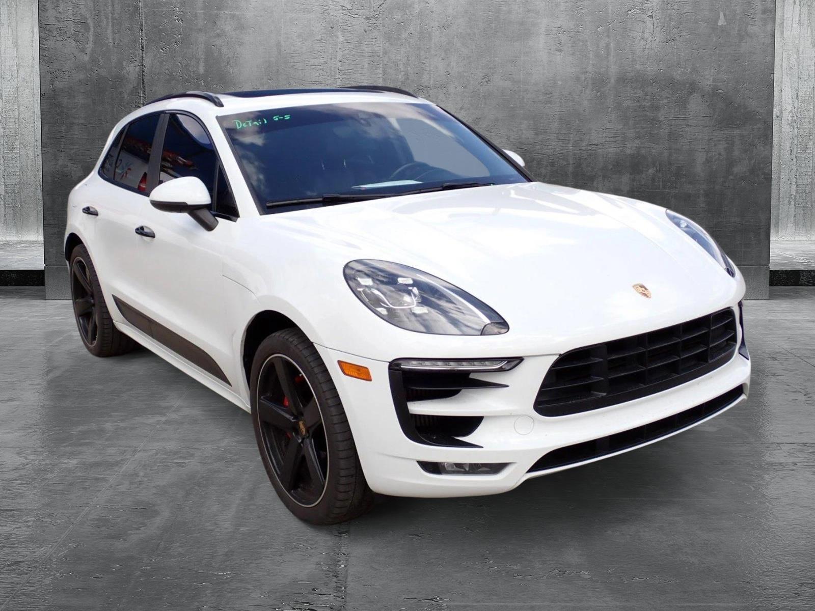 2018 Porsche Macan Vehicle Photo in DENVER, CO 80221-3610