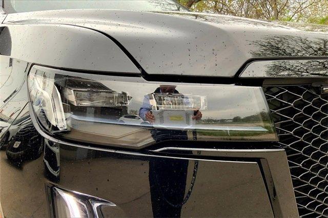 2023 Cadillac Escalade Vehicle Photo in KANSAS CITY, MO 64114-4545