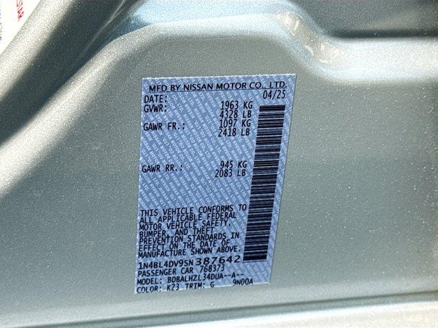 2025 Nissan Altima Vehicle Photo in Flemington, NJ 08822