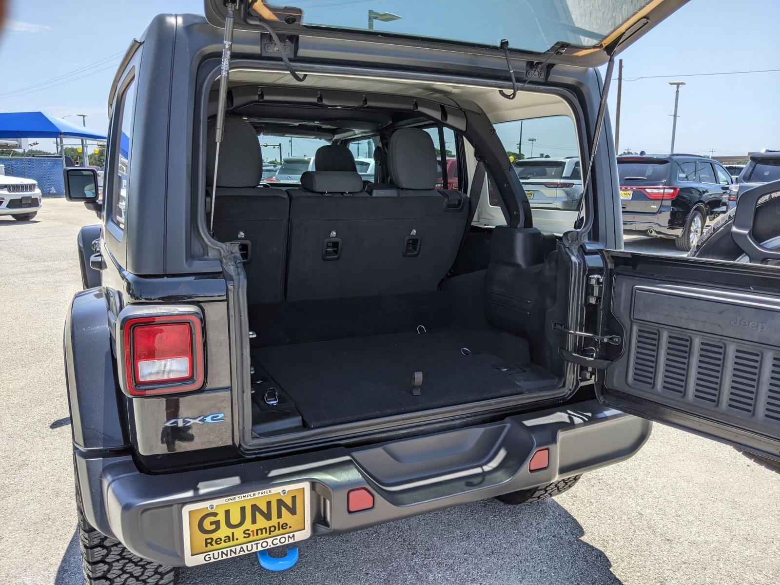 2024 Jeep Wrangler 4xe Vehicle Photo in Seguin, TX 78155