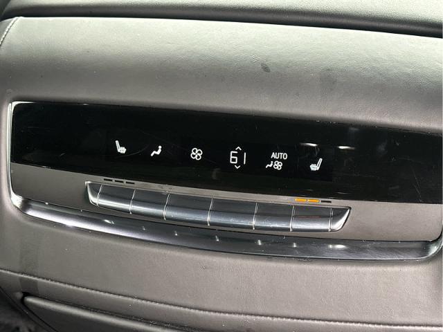 2022 Cadillac Escalade ESV Vehicle Photo in Grapevine, TX 76051
