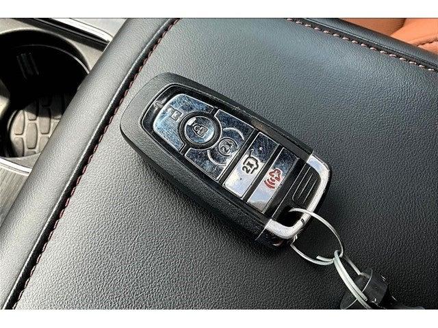 2022 Lincoln Aviator Vehicle Photo in Grapevine, TX 76051