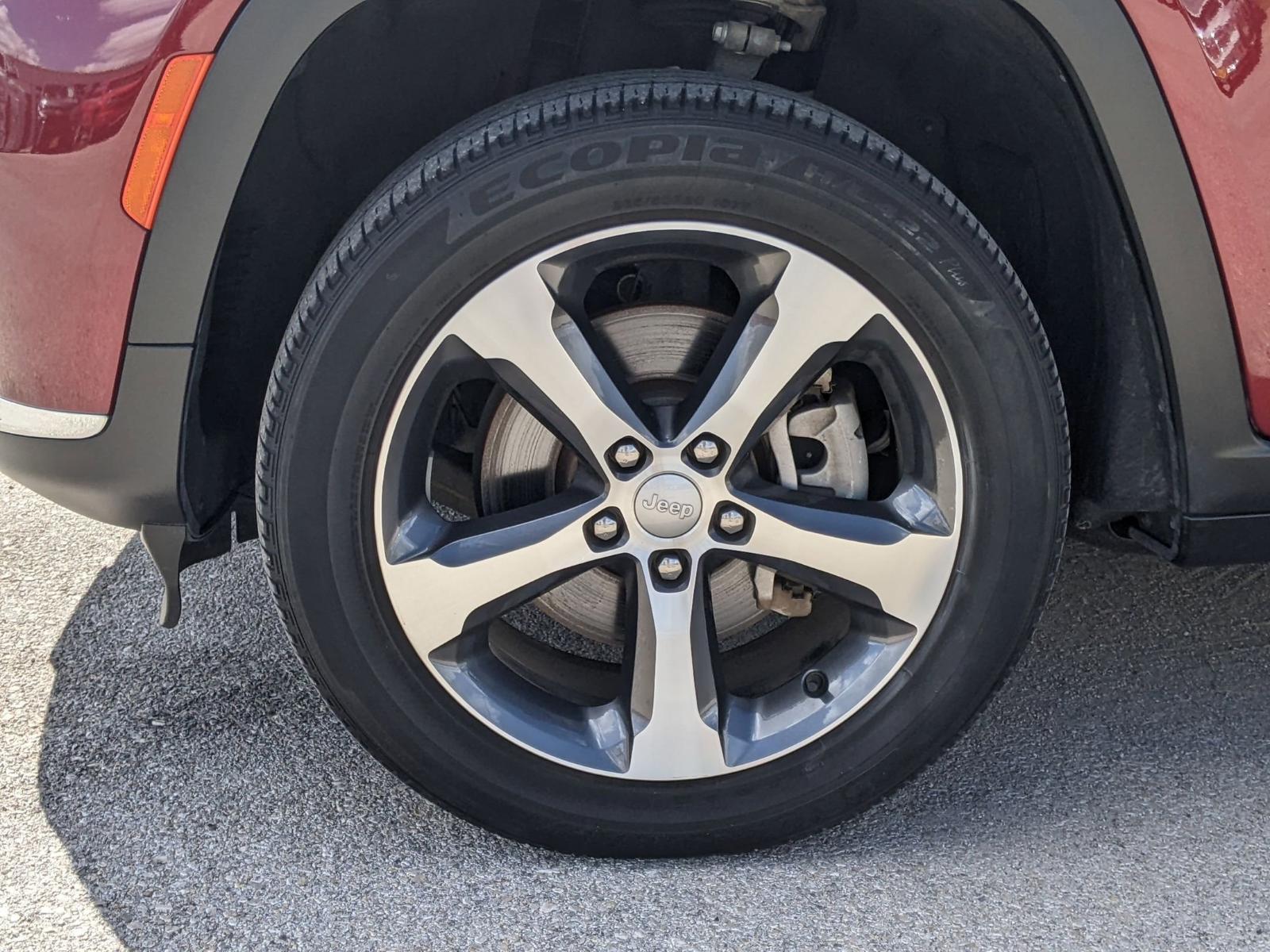 2023 Jeep Grand Cherokee L Vehicle Photo in Seguin, TX 78155