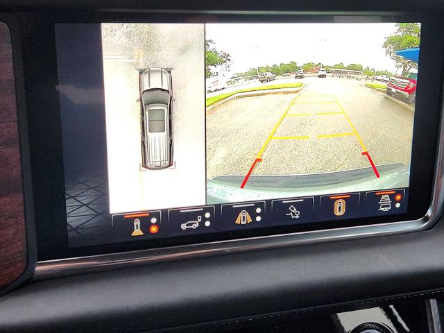 2023 GMC Yukon Vehicle Photo in DENTON, TX 76210-9321