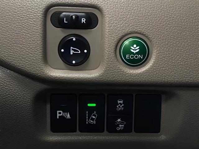 2018 Honda Pilot Vehicle Photo in Appleton, WI 54913