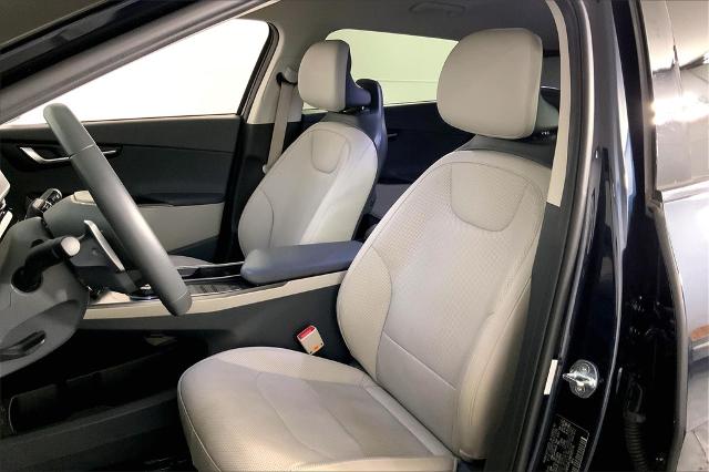 2022 Kia EV6 Vehicle Photo in Lees Summit, MO 64086