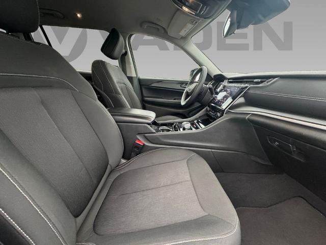 2023 Jeep Grand Cherokee L Vehicle Photo in Savannah, GA 31419