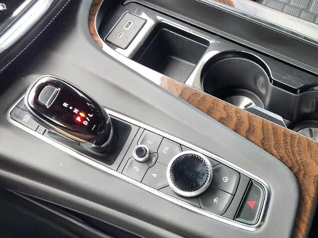 2024 Cadillac Escalade ESV Vehicle Photo in DENTON, TX 76210-9321
