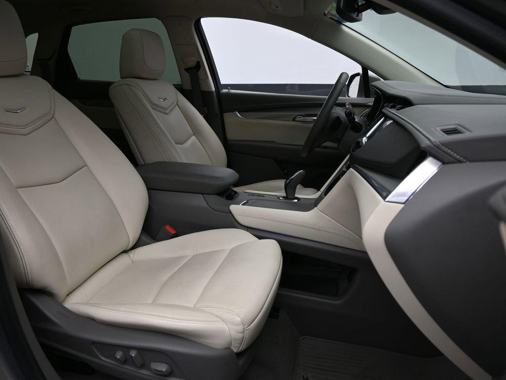 2017 Cadillac XT5 Vehicle Photo in Cedar Rapids, IA 52402