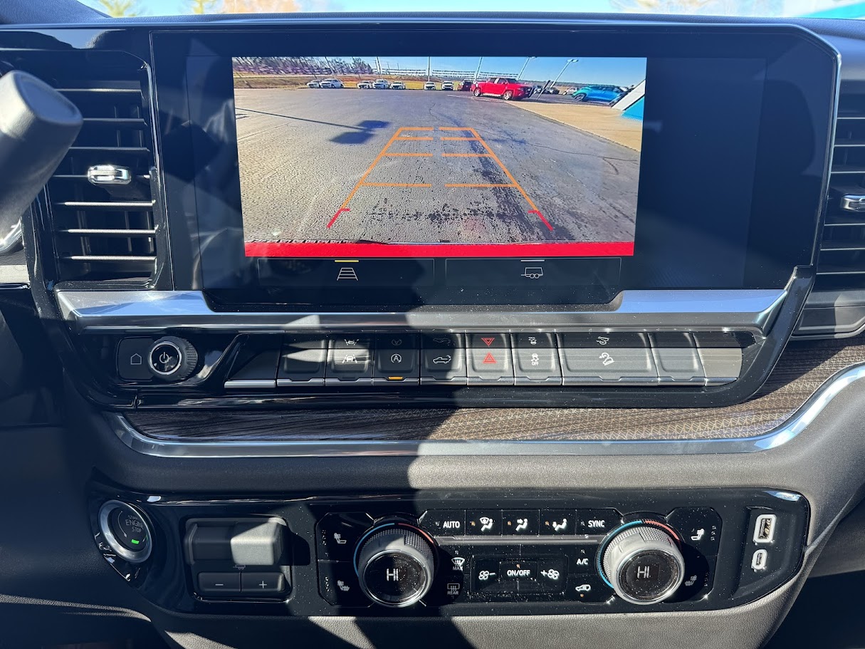 2025 Chevrolet Silverado 1500 Vehicle Photo in BOONVILLE, IN 47601-9633