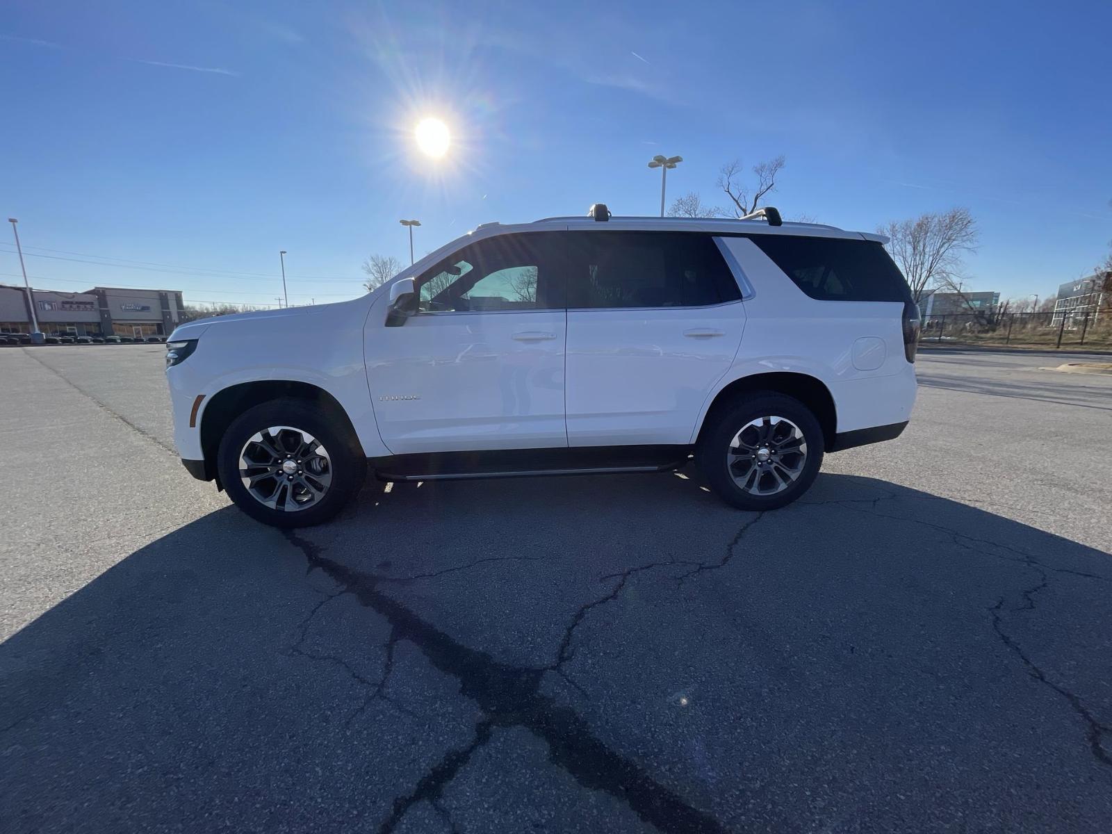 2025 Chevrolet Tahoe Vehicle Photo in BENTONVILLE, AR 72712-4322