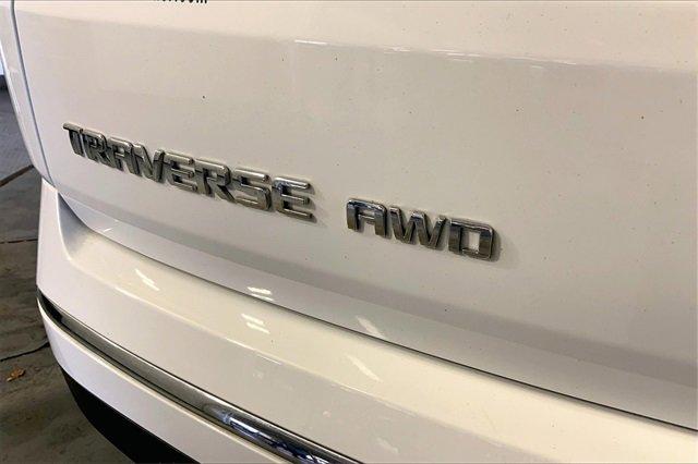 2023 Chevrolet Traverse Vehicle Photo in TOPEKA, KS 66609-0000