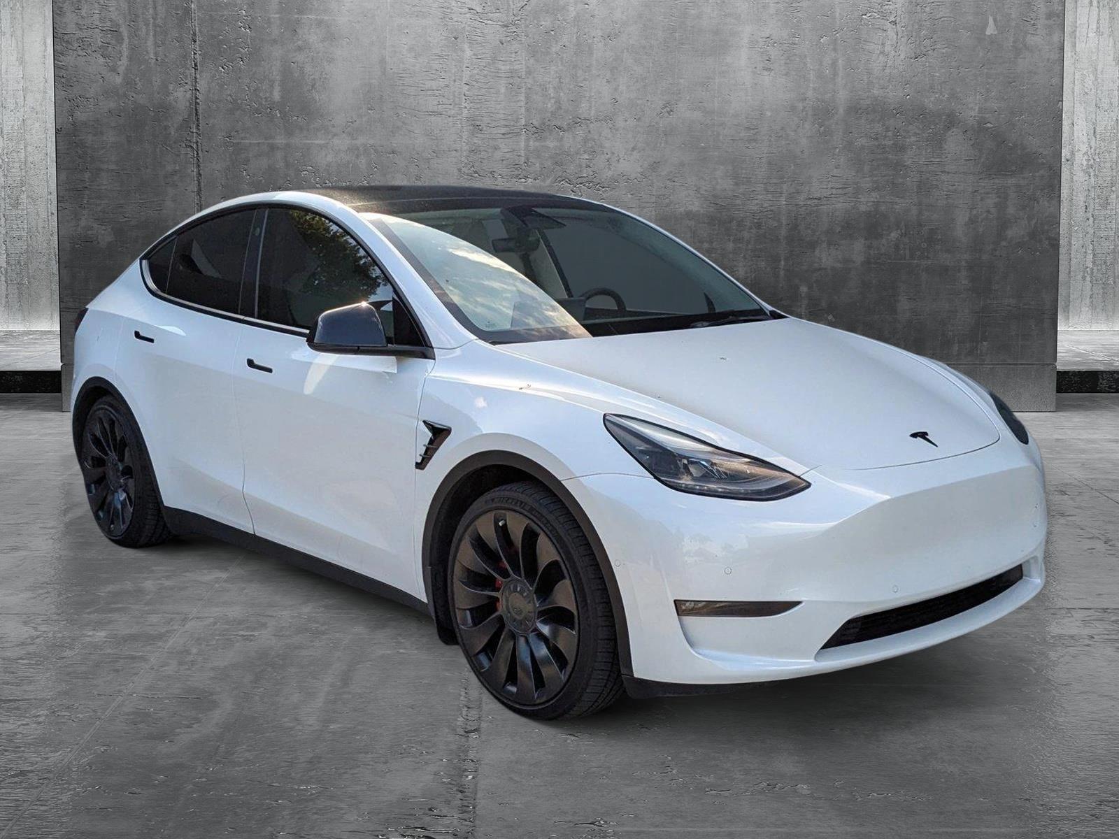 2022 Tesla Model Y Vehicle Photo in Pompano Beach, FL 33064