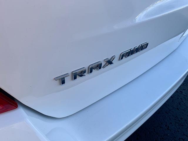 2020 Chevrolet Trax Vehicle Photo in MOON TOWNSHIP, PA 15108-2571