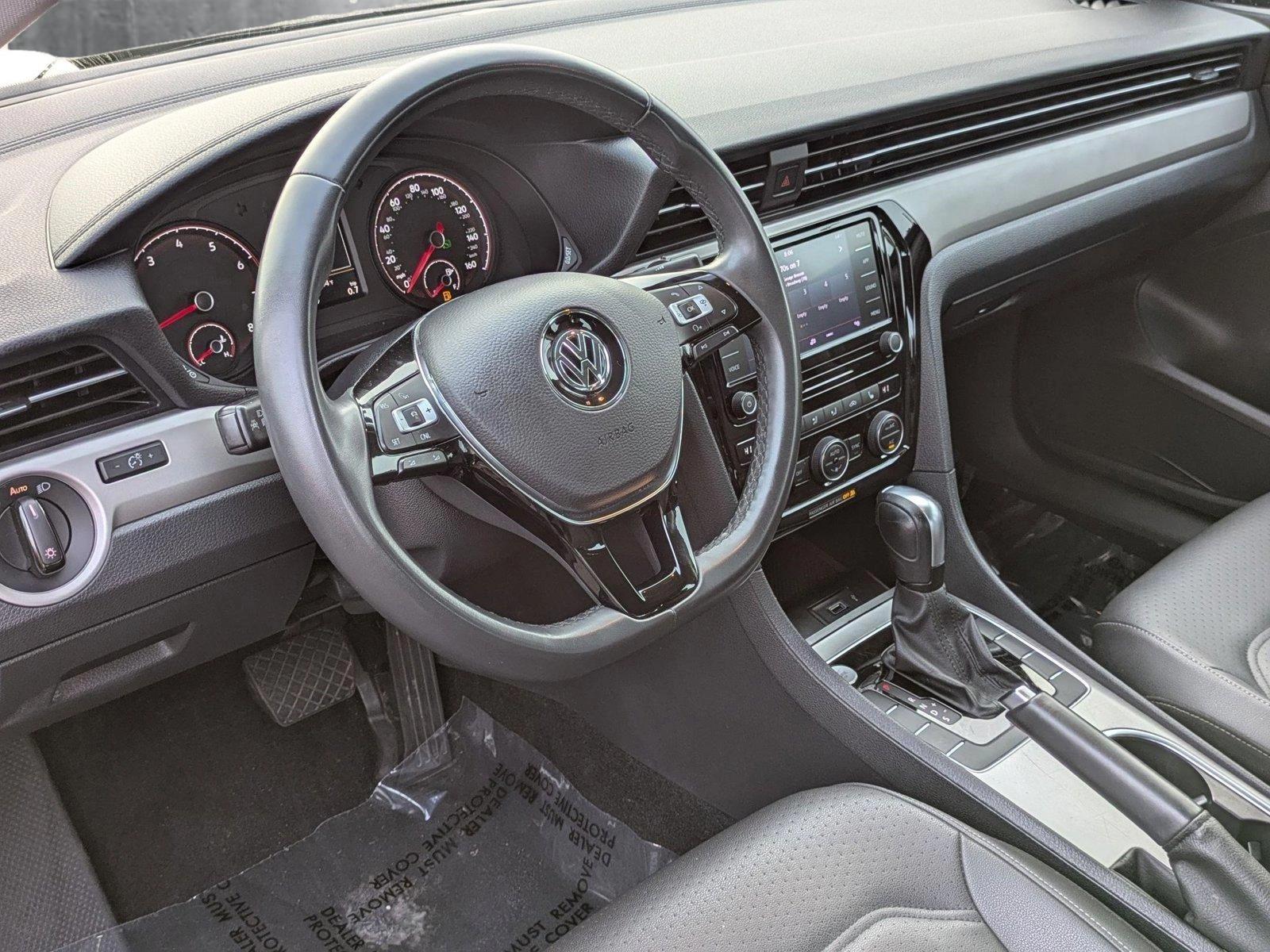 2022 Volkswagen Passat Vehicle Photo in CLEARWATER, FL 33764-7163