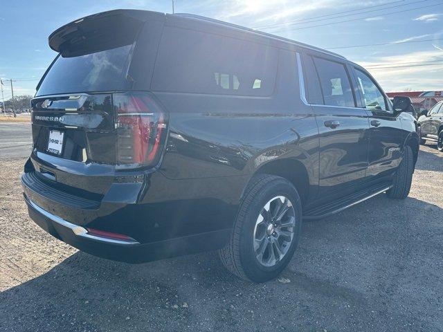 2025 Chevrolet Suburban Vehicle Photo in SAUK CITY, WI 53583-1301