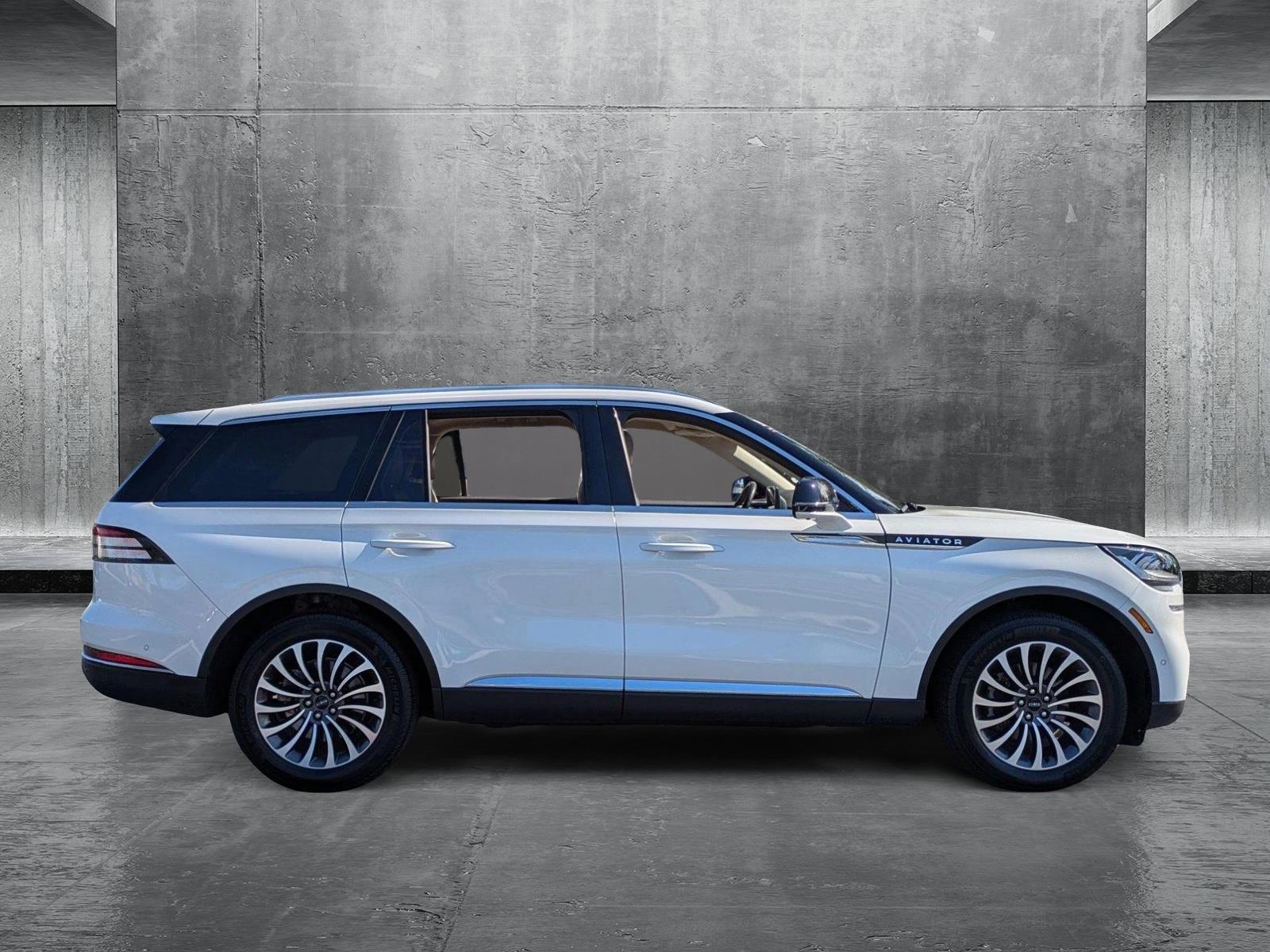 2022 Lincoln Aviator Vehicle Photo in Clearwater, FL 33765