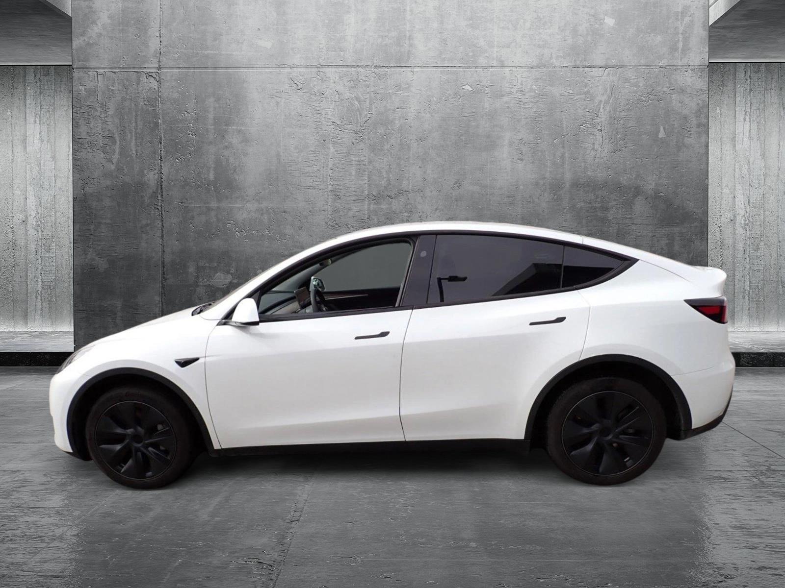 2024 Tesla Model Y Vehicle Photo in DENVER, CO 80221-3610