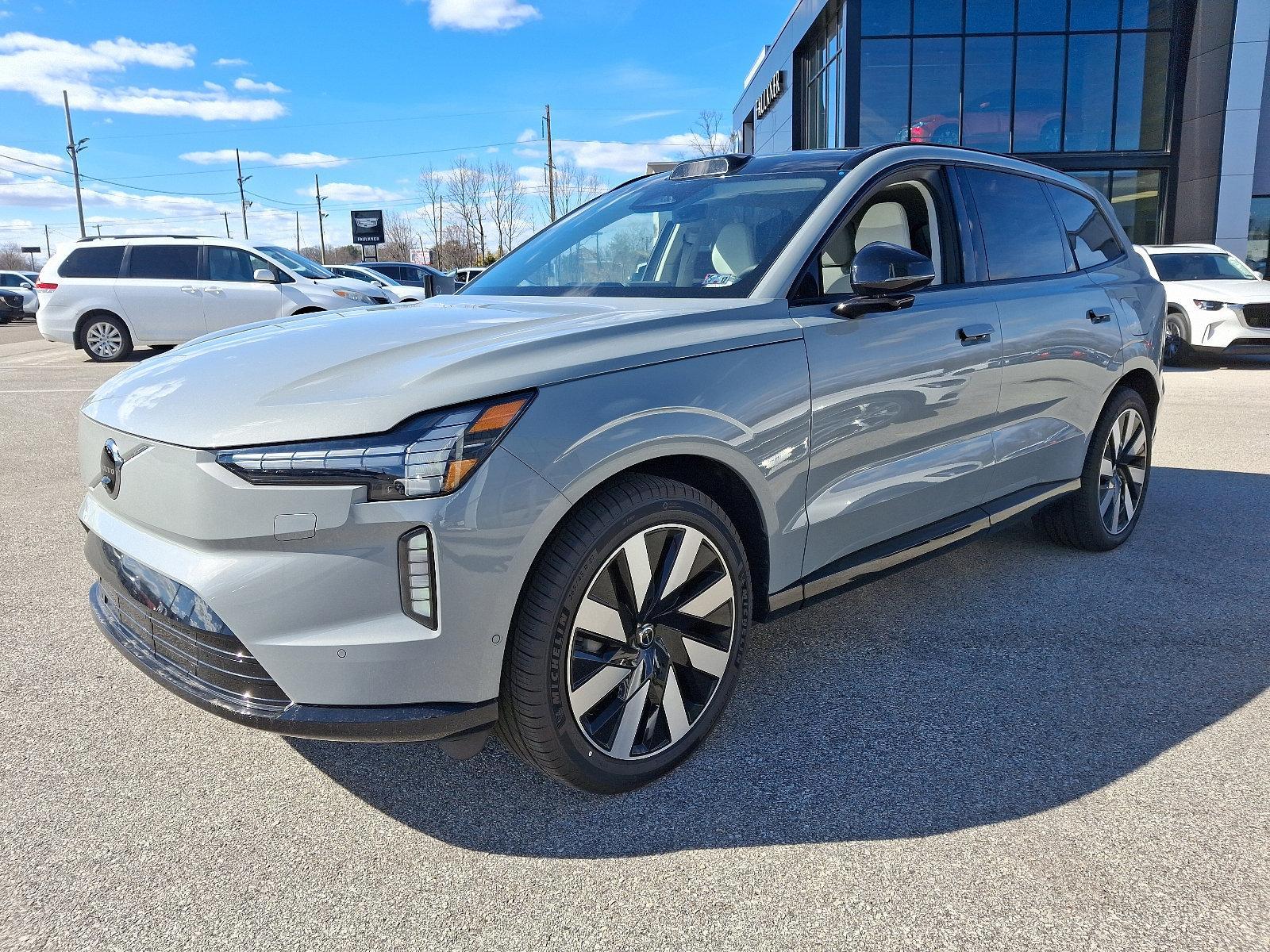2025 Volvo EX90 Vehicle Photo in Trevose, PA 19053