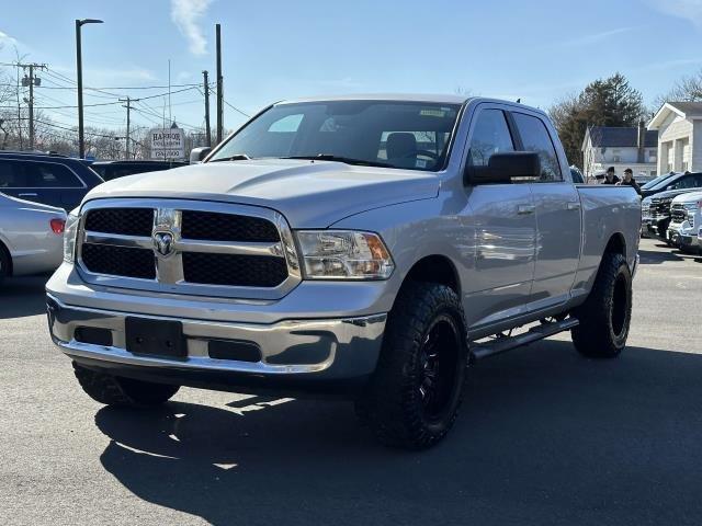 2019 Ram 1500 Classic Vehicle Photo in SAINT JAMES, NY 11780-3219