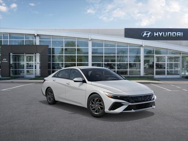 2025 Hyundai ELANTRA Hybrid Vehicle Photo in Shiloh, IL 62269