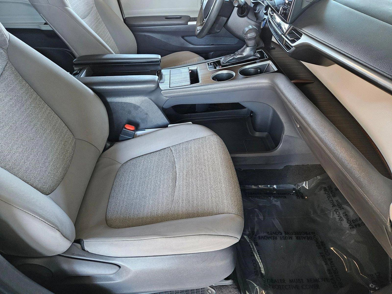 2021 Toyota Sienna Vehicle Photo in Henderson, NV 89014
