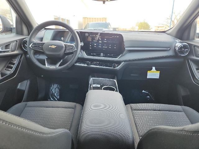 2025 Chevrolet Equinox Vehicle Photo in HAYS, KS 67601-1994
