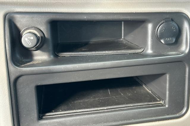 2004 GMC Sierra 2500 HD Vehicle Photo in SPOKANE, WA 99202-2191