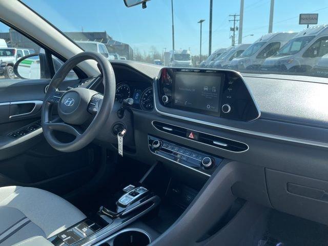 2022 Hyundai Sonata Vehicle Photo in MEDINA, OH 44256-9631