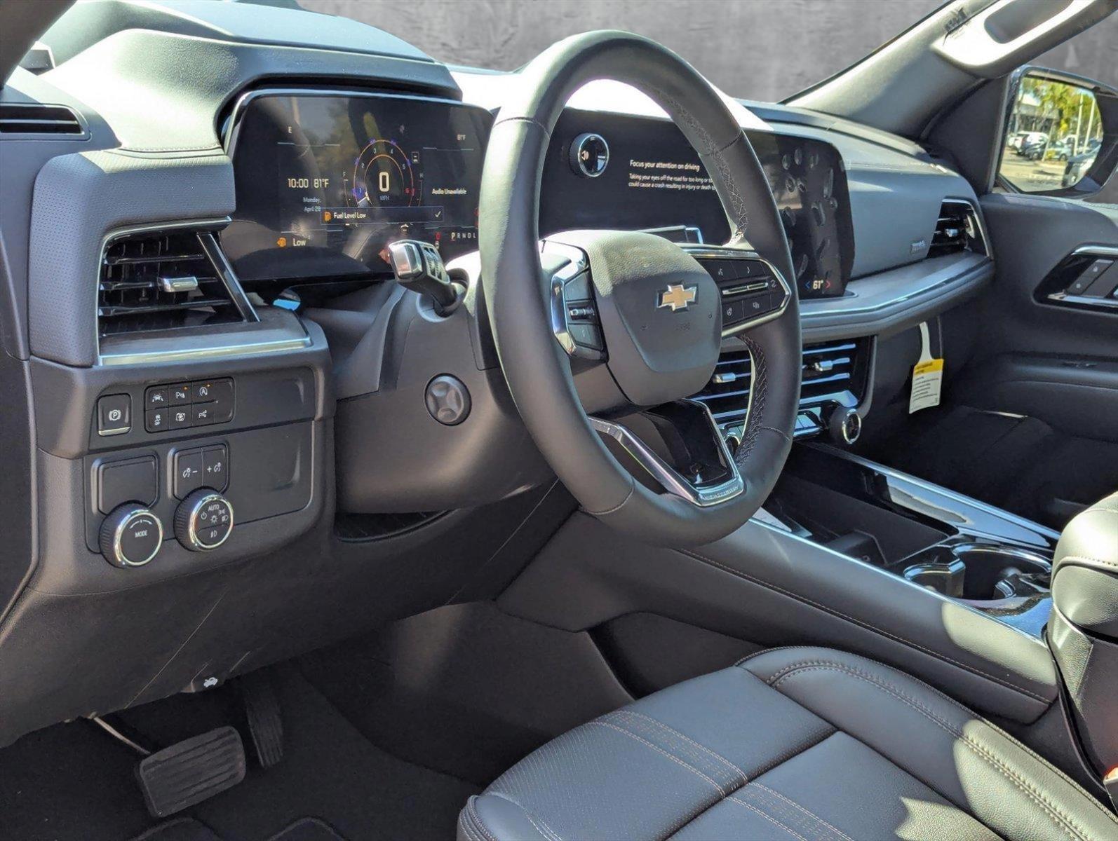 2025 Chevrolet Tahoe Vehicle Photo in GREENACRES, FL 33463-3207