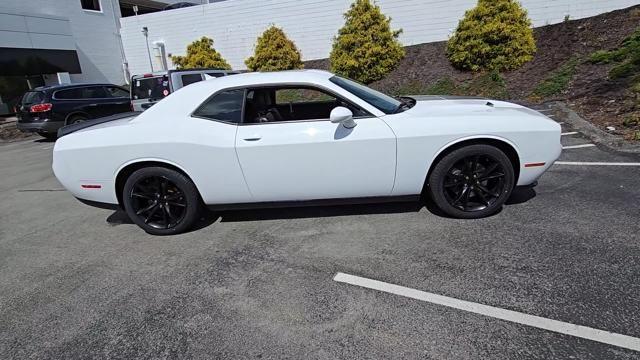 2016 Dodge Challenger Vehicle Photo in Pleasant Hills, PA 15236