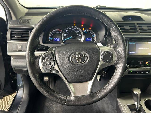 2014 Toyota Camry Vehicle Photo in MEDINA, OH 44256-9631