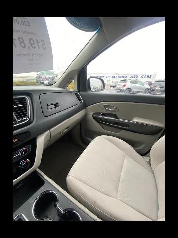2021 Kia Sedona Vehicle Photo in Oshkosh, WI 54904