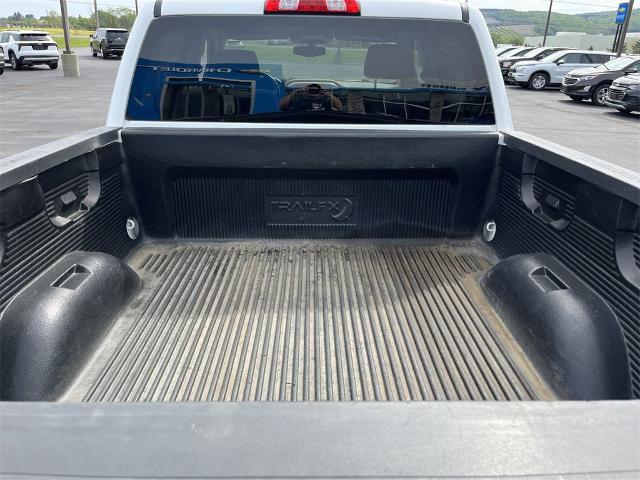 2017 Chevrolet Silverado 1500 Vehicle Photo in TULLY, NY 13159-3159