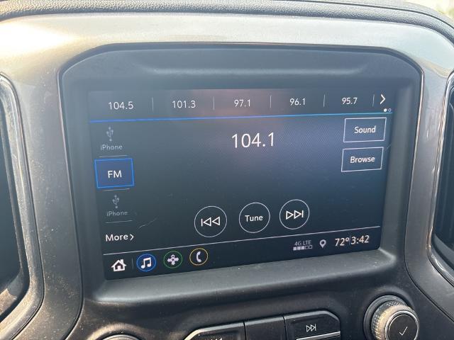 2020 Chevrolet Silverado 1500 Vehicle Photo in Peoria, IL 61615