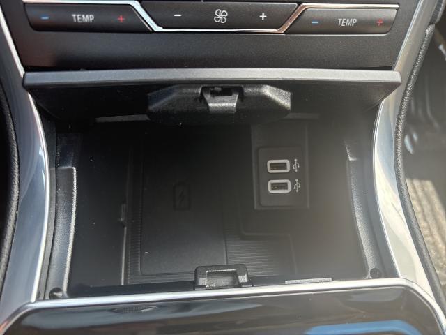 2019 Ford Edge Vehicle Photo in Peoria, IL 61615