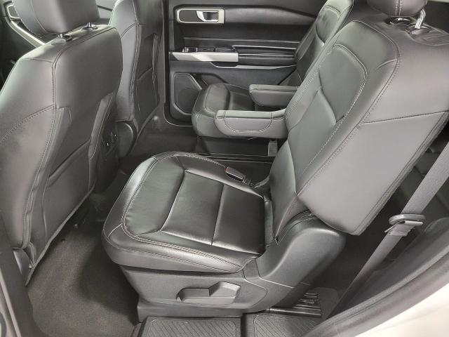 2023 Ford Explorer Vehicle Photo in Oshkosh, WI 54901