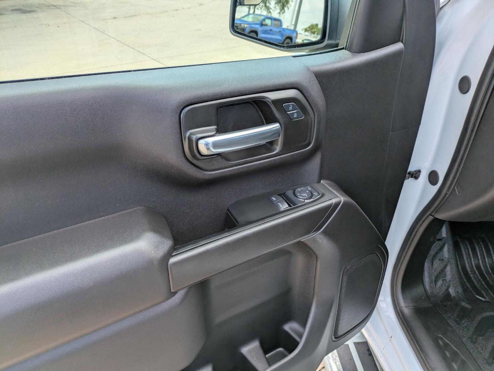 2024 Chevrolet Silverado 1500 Vehicle Photo in SELMA, TX 78154-1460