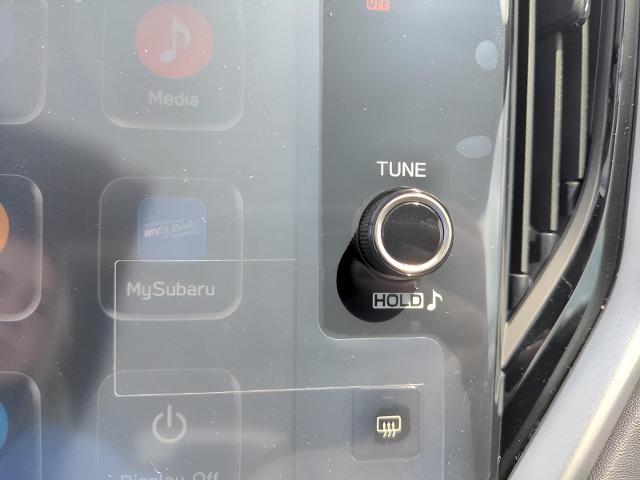 2025 Subaru Outback Vehicle Photo in Green Bay, WI 54304